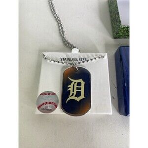 Detroit Tigers Dog Tag Necklace Stainless Steel MLB Licensed with Gift Box